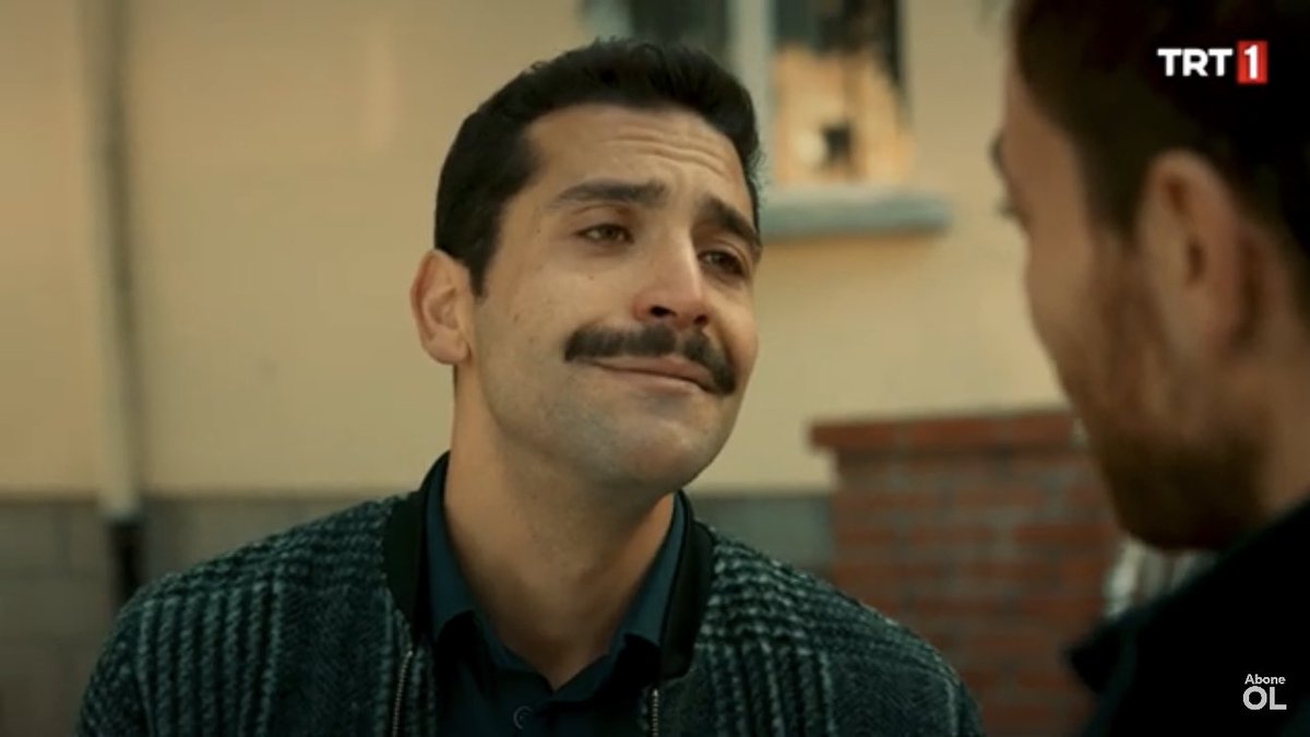 Ben bu masala inanmak istiyordum amcaoğlu..
Asumanın beni seveceğine inanmak istiyordum ya...  #Gönlümünsesi