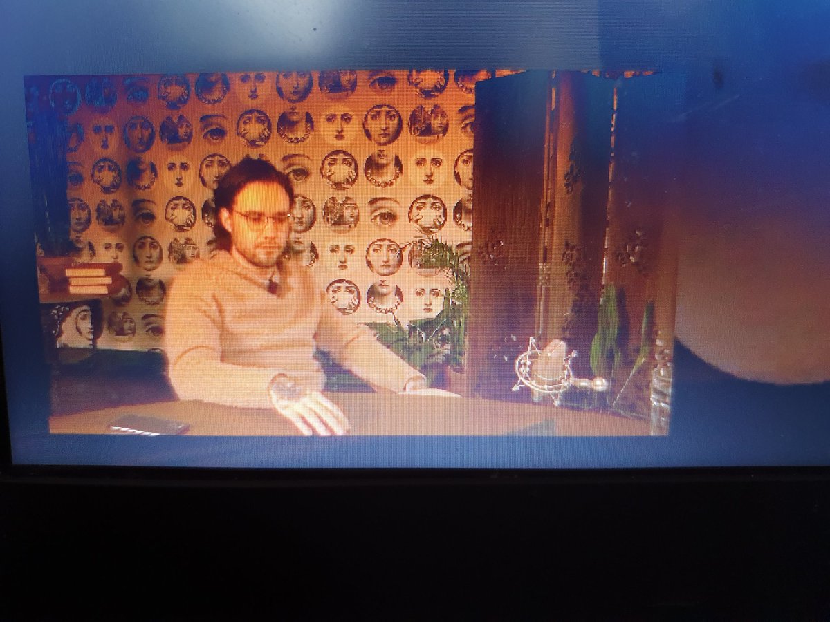 promoliambr's tweet image. 🎃 | Cobertura PLPBR Watch Party

O patrão tá de óculos!!! Que lindo!! 

| #TheLPShowAct3 @LiamPayne