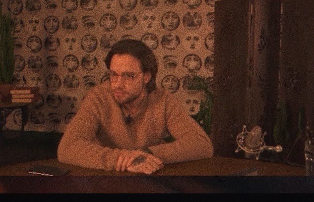 bpicsljp's tweet image. Liam Payne the librarian. #TheLPShowAct3