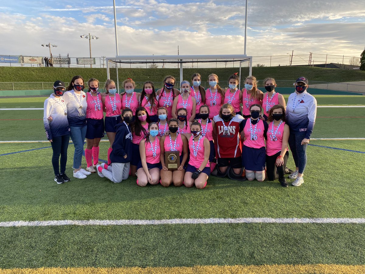 LHSRI_Athletics's tweet photo. Lincoln Lions, your Field Hockey Division II State Champions!!  Congrats girls we are so proud of you!! @LHSRI @RIIL_sports https://t.co/S5zprntIdW