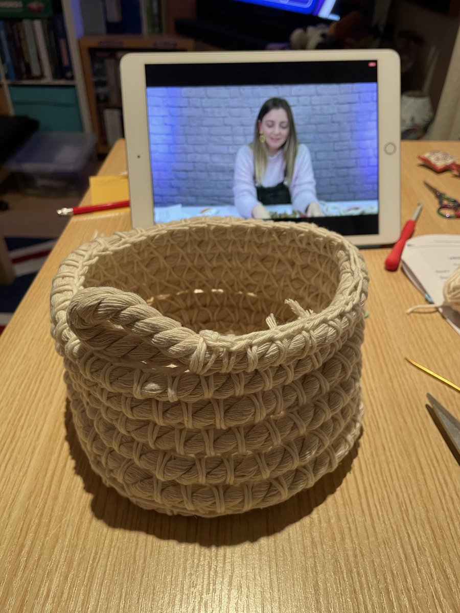 thattic's tweet photo. #BeyondKS zoom Crochet Rope nesting baskets with Lindsey from Lottie and Albertnot perfect but loved it https://t.co/b6giOeMWDP