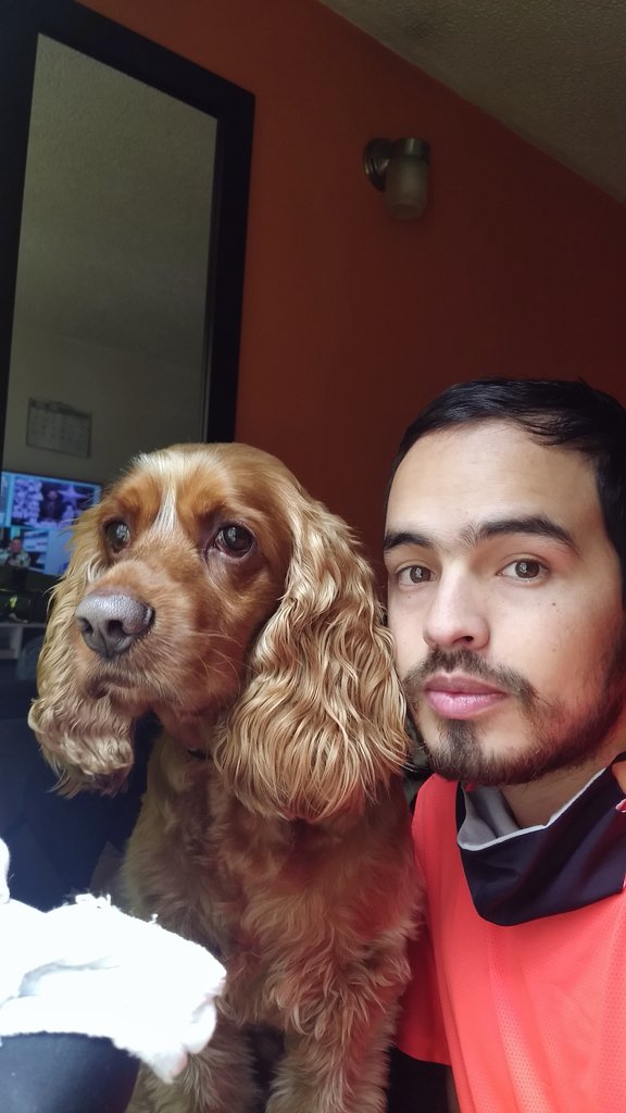 mateo_boni's tweet photo. #Smartbones aquí con Martín que está a punto de cumplir años y que mejor regalo que sus productos #bravissimo https://t.co/LwJ7iXV4Gu