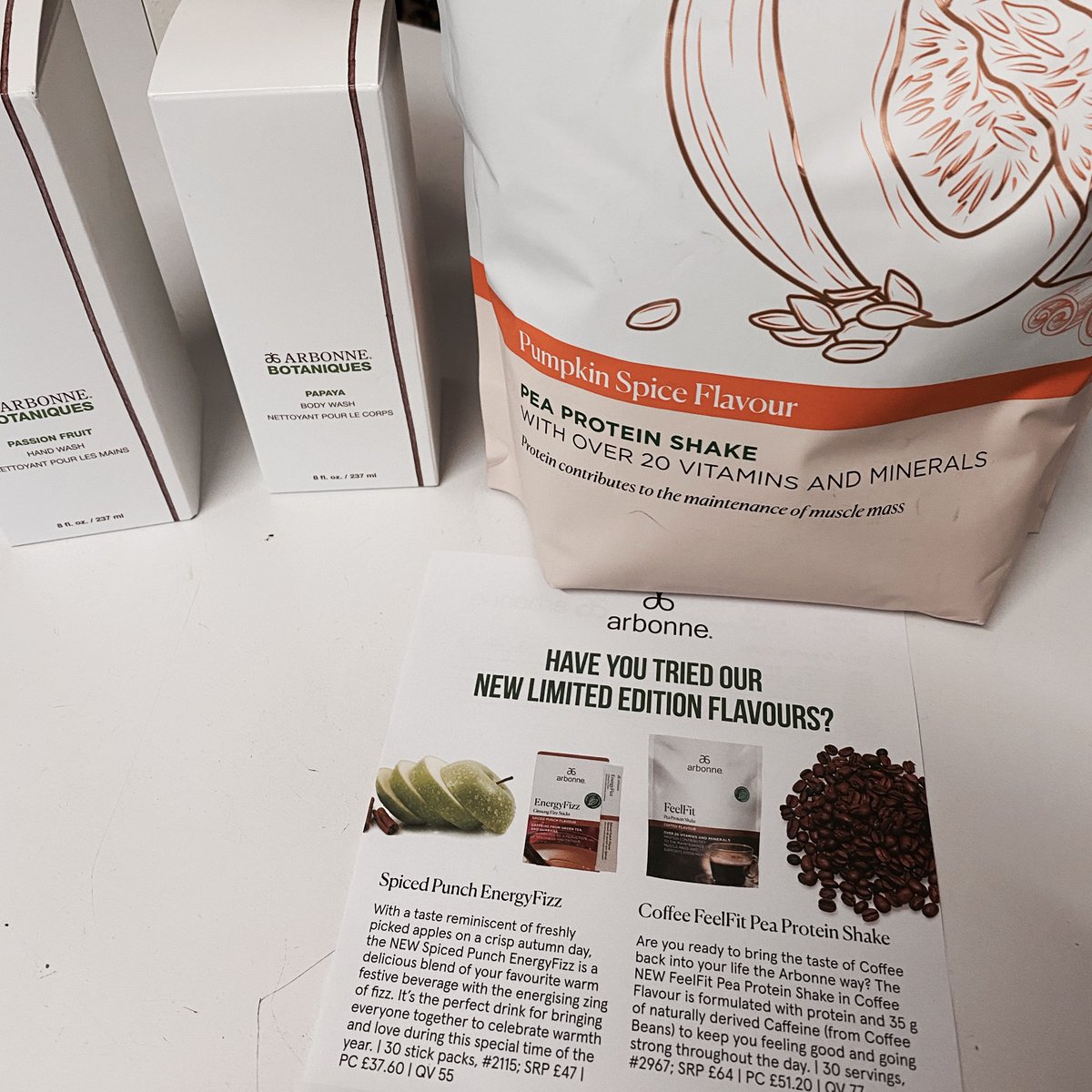 BetterwareManUK's tweet photo. New delivery! #arbonne #vegan #protein #health https://t.co/tRhip9pQwb