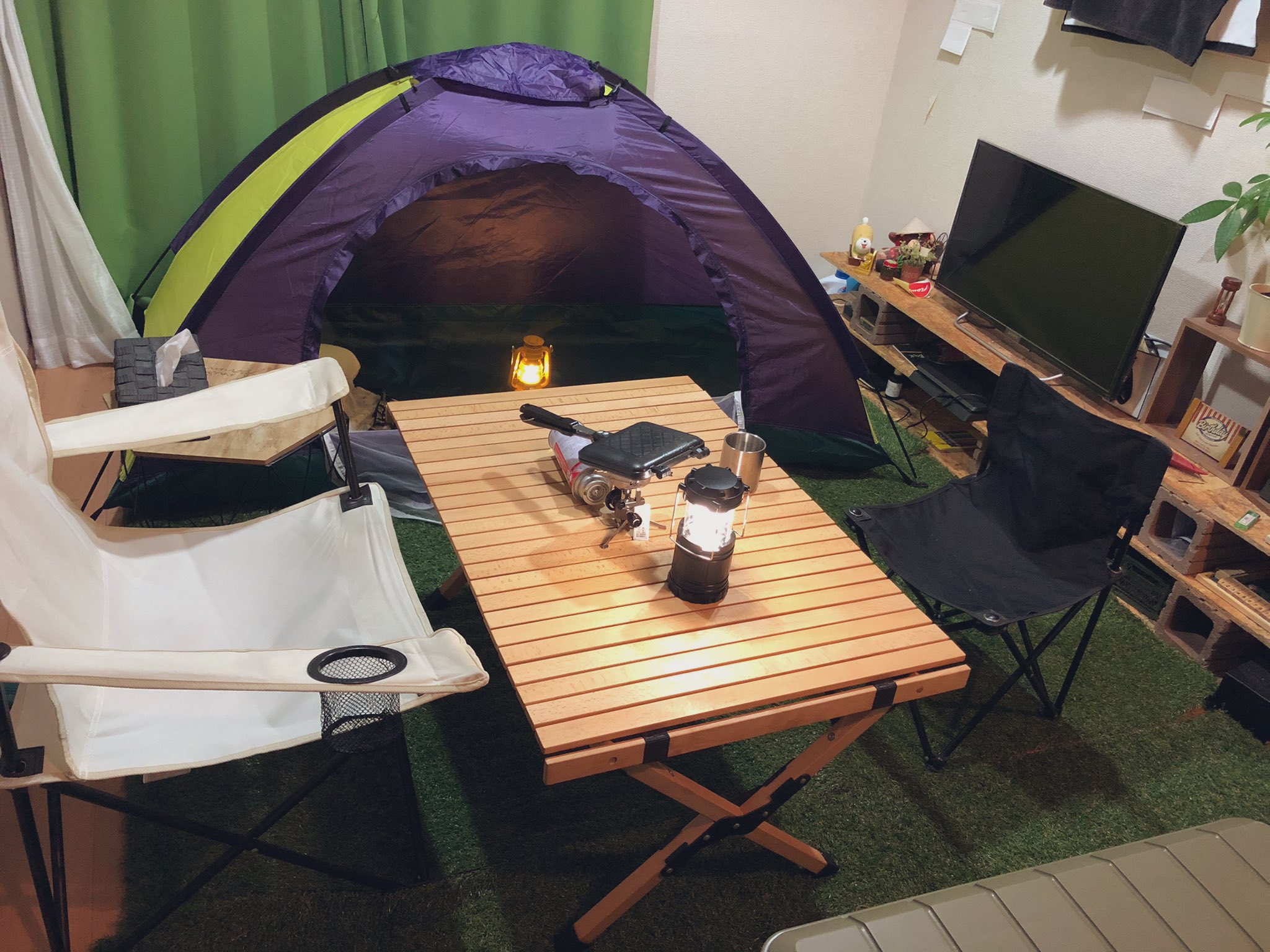 こゝろ 山出谷怜門 キャンプ好きすぎると家もこうなってまう キャンプ 自宅キャンプ 世田谷区 家賃円 たまにベッドで寝たくなる T Co ozbh6ojr Twitter