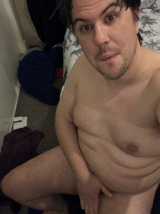 Oops what happened? 😳 https://t.co/0sdDlUtD5b<a href="/tag/getnaked"class="tags"><span>#getnaked</span></a><a href="/tag/nsfwtwt"class="tags"><span>#nsfwtwt</span></a>