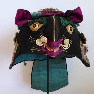 karenleestreet's tweet photo. Child’s Tiger Hats, Han Chinese. Worn during festivals and birthdays for protection from evil spirits and to imbue the qualities of the tiger in the child: dignity, ferocity, courage. #SuperstitionSat  (Big) #caturday https://t.co/1XH5v5tBtI