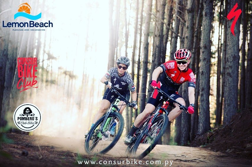 lemonsanjose's tweet photo. Gracias a @consurbike y @pomberosclub por elegirnos como la parada oficial del ciclista, a @_alejandraacg y @javiermarek por la grandiosa predisposición para la imagen, a @rjfrancken por la fotografía!! 
Les esperamos a todos en #lemonbeach #playa #encarnacion #verano #diversion https://t.co/lEe9lDXh7X