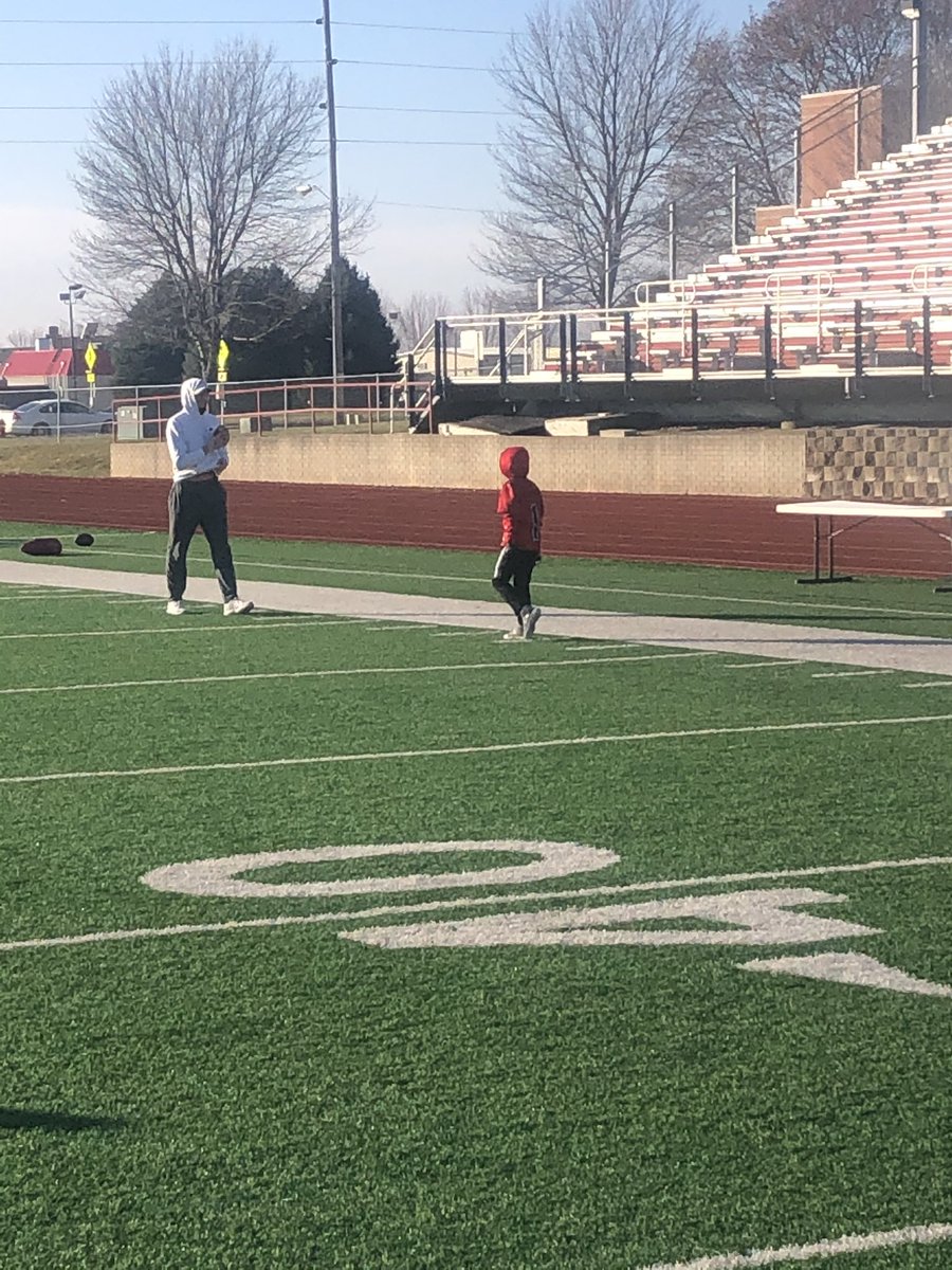 mrcoachdavis's tweet image. Had a little AM practice with @NWCredraider_FB today! Kemp wanted to come and join us! What a great group of guys! Plenty of fist bumps! Also played catch with some studs! Such a family atmosphere! Thanks to those that helped make Kemp’s day great! 
#WeHaveMoreFun
#LoveMyDudes