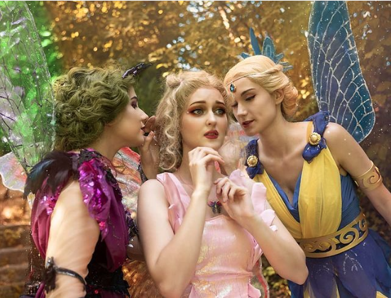 Tiara_Princess7's tweet photo. Wow! Look at how great this #Fairytopia cosplay group is!
#Barbie #BarbieMovie #OldBarbie #OldBarbieMovie #BarbieFairytopia #BarbieFairy
See this Instagram photo by @ zaylina1 https://t.co/BG5hapFE48 https://t.co/4Wy6994J4f