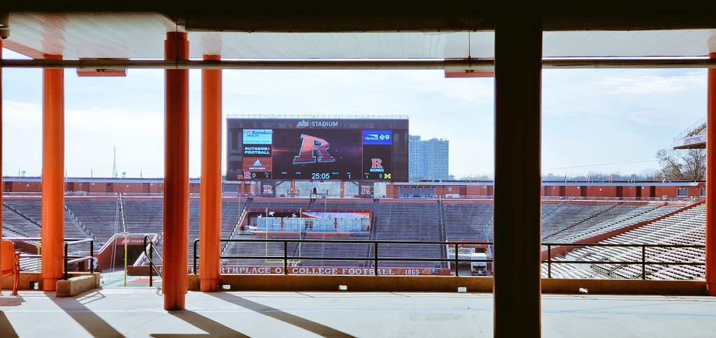 RAANewBrunswick's tweet photo. #LiveFromNJ
@RFootball @RUAthletics #CHOP https://t.co/qX08S8gD2Z