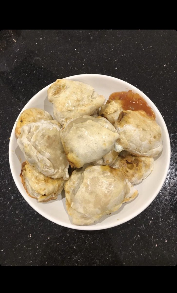 timsburyguides's tweet photo. A little update of what’s been happening recently at Timsbury Guides: the Rangers samosas turned out great and the reports were all that they were yummy!🇮🇳 meanwhile both the Guides and the Rangers joined in on our second virtual camp since the start of the lockdowns 1/2 https://t.co/H8KXnmFrfG