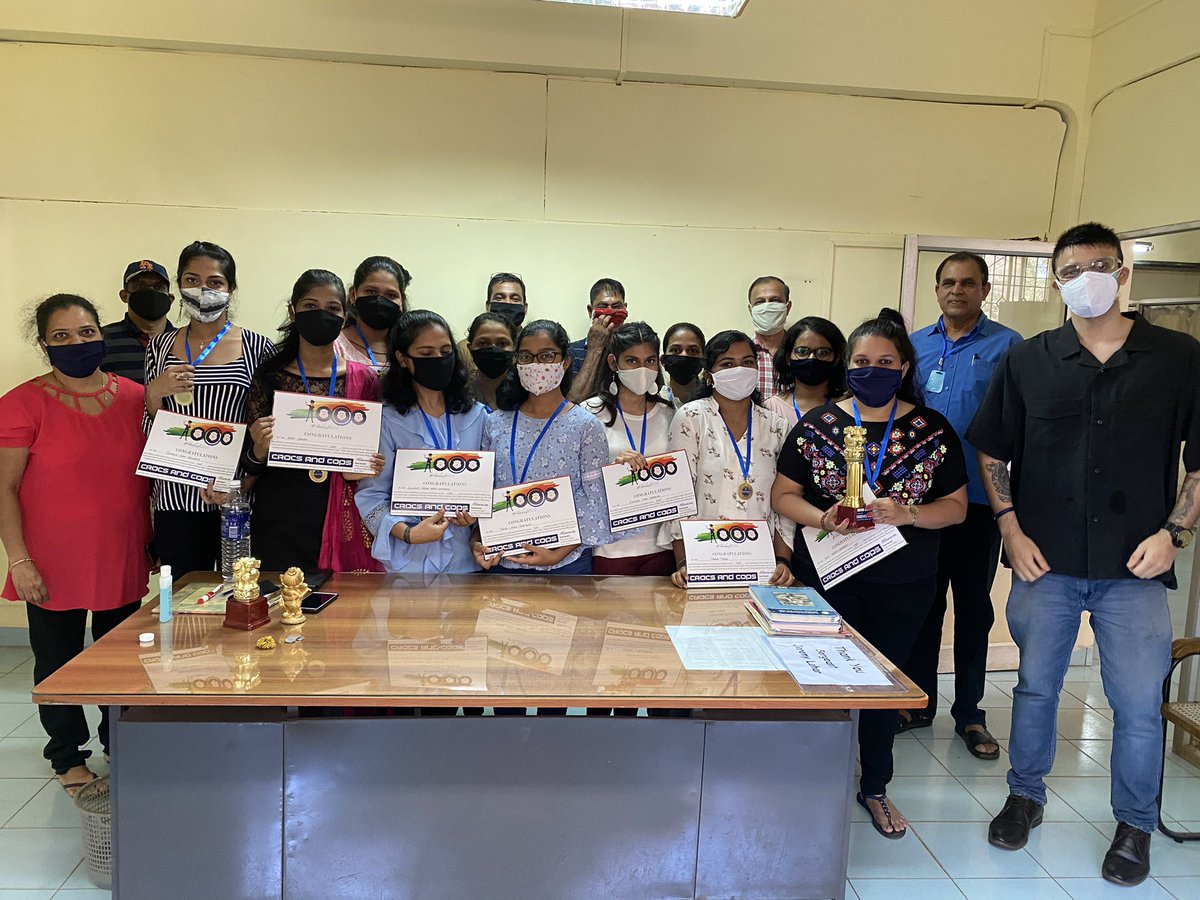 CrocsAndCops's tweet photo. Felicitations for Project #United1000 (click the hashtag to view the archives) by DYSP Sandesh Chodankar

COVID protocols followed. The ceremony was delayed due to the lockdown

Congratulations our community youth. More details on https://t.co/IEAs15hWJx 

#VernaPolice #GoaPolice https://t.co/Y70Dn47qaG