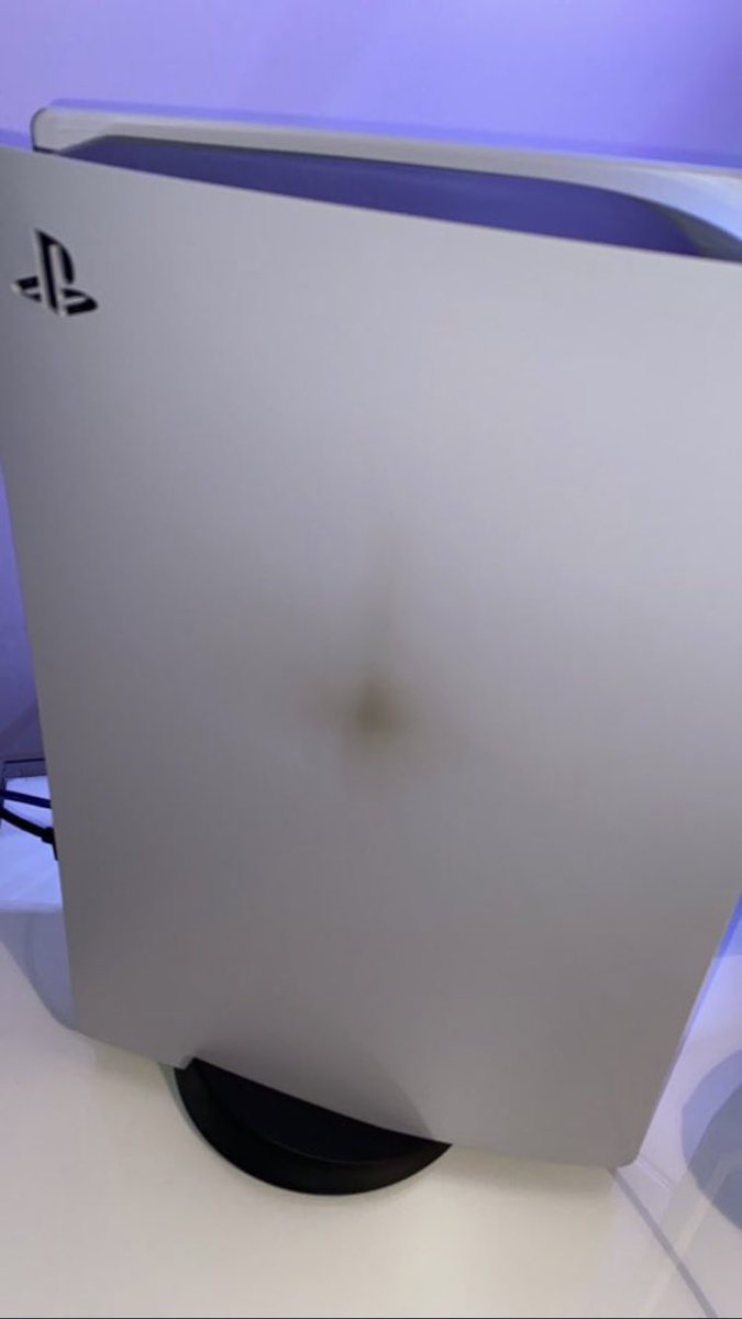 EnXR1H7XcAEJVlP?format=jpg&name=medium