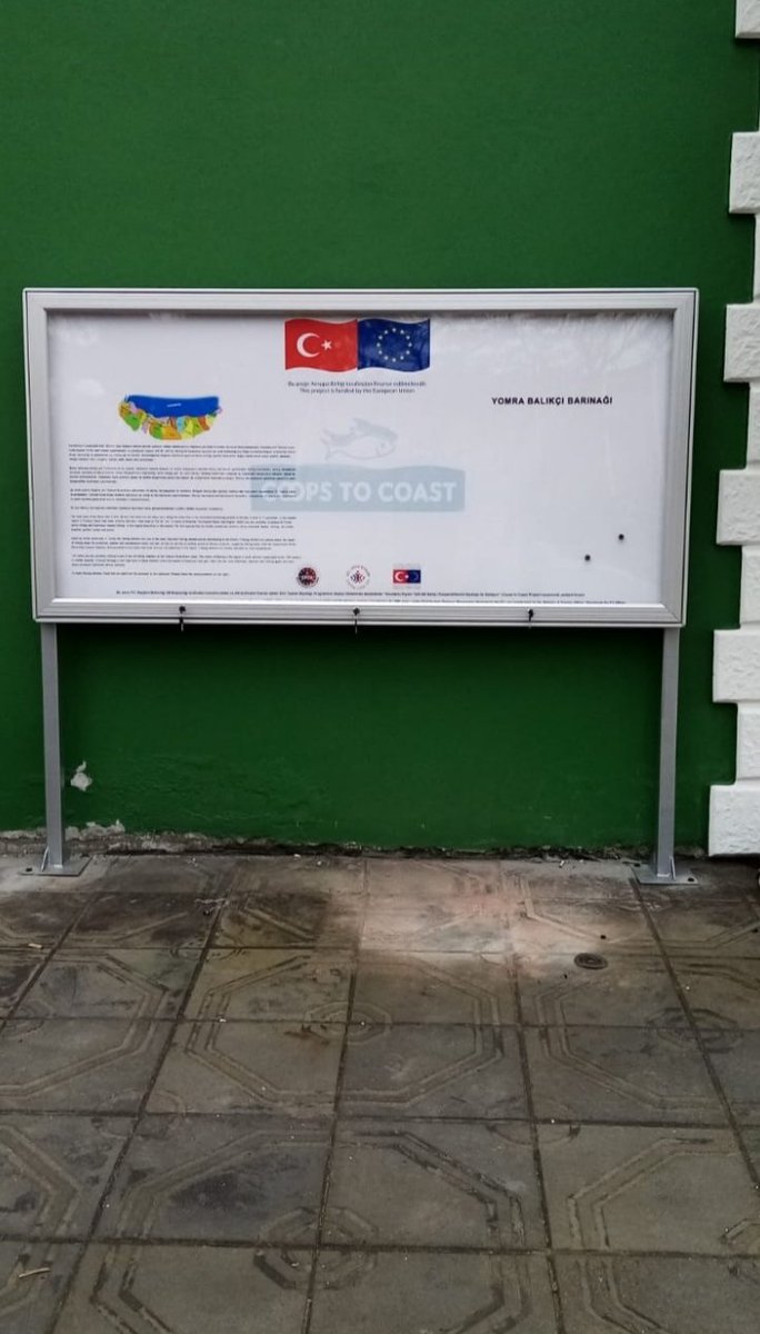 coopstocoast's tweet photo. We are working for the Local Development of the Eastern Blacksea together with the fishery cooperatives. Today the instalment of the bilboards in front of the entrance of the fishing harbors are started. @ABBaskanligi @DiyalogProjesi @GktuDalgi @Halieus_ https://t.co/j3pHX1ZwEI