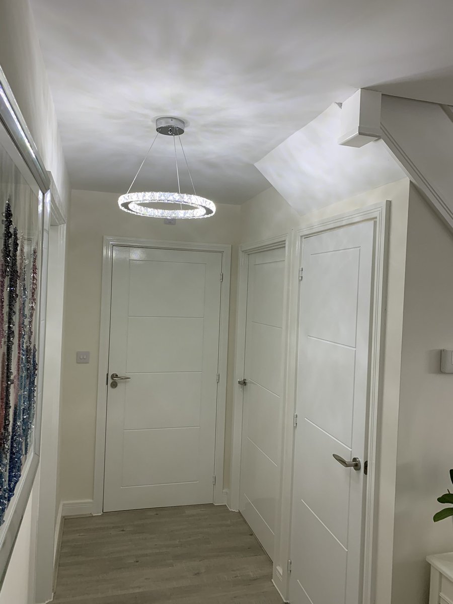 intercounty_ltd's tweet photo. Another little job done today - lovely customer wanted x6 Led lights putting up. Enjoy the lights guys 👍

#electrician
#intercounty_ltd
#lights
#LED https://t.co/kZbFAfGjoT