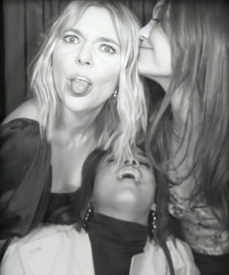 iconic trio

#MotherlandFortSalem