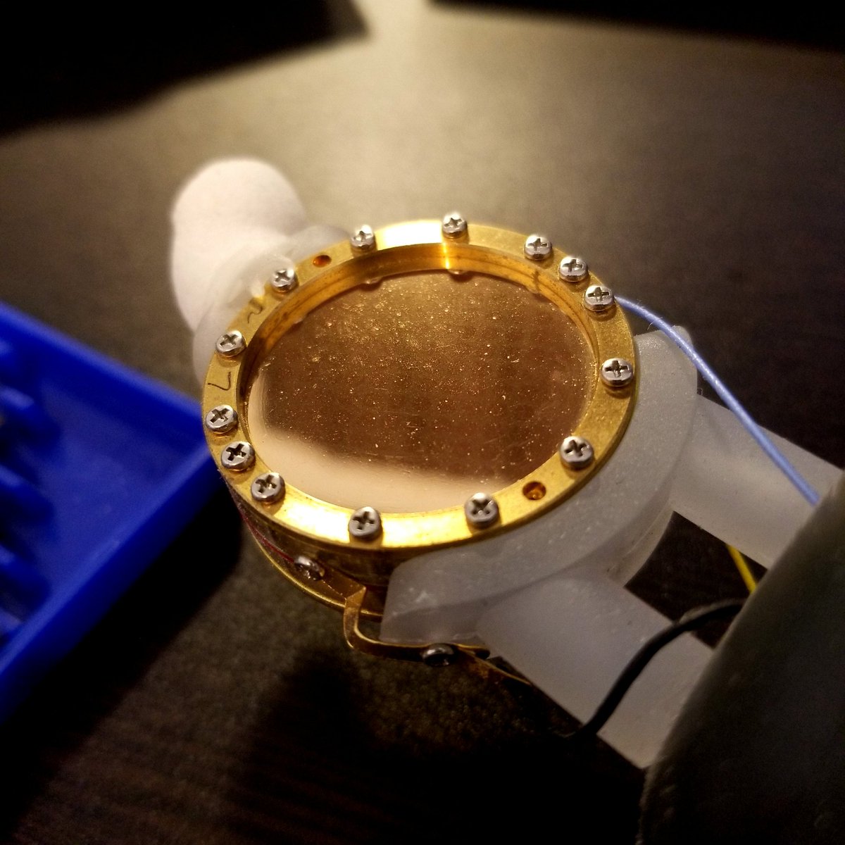 ぺい爺さん 素人がやってよかったのかもわからんけど コンデンサーマイクのダイヤフラムの掃除してみた 年中出しっぱなし6年分の埃すさまじかった