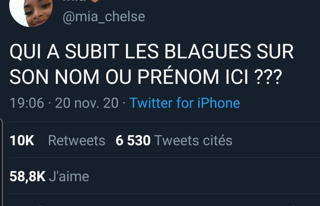 ca_va_trop_loin's tweet photo. Pendant ce temps sur Twitter https://t.co/t7bQSmaO7K