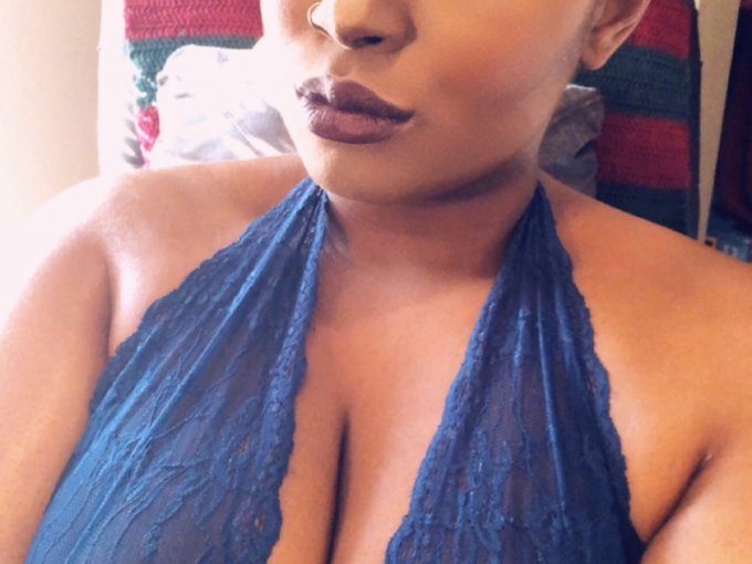 I'm online right now on Skyprivate - pay-per-minute system for Skype live shows. Call me right now in