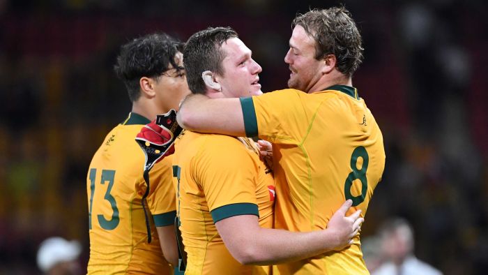 Tri-Nations live: Wallabies take on buoyant Argentina in crucial Rugby Championship showdown https://t.co/ByiMUaYNZ0 https://t.co/OtxsyzcJvr