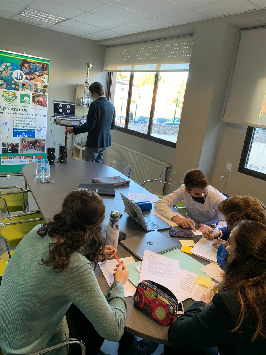 ColegioMirabal's tweet photo. Nuestros alumnos han llegado a cuartos de final en el I Torneo de la V #LigaCICAEUCJC de #Debate. Enhorabuena por el trabajo realizado!!!!

#somosmirabal #liderandoelfuturo #beinspired https://t.co/vFVWxeXkII