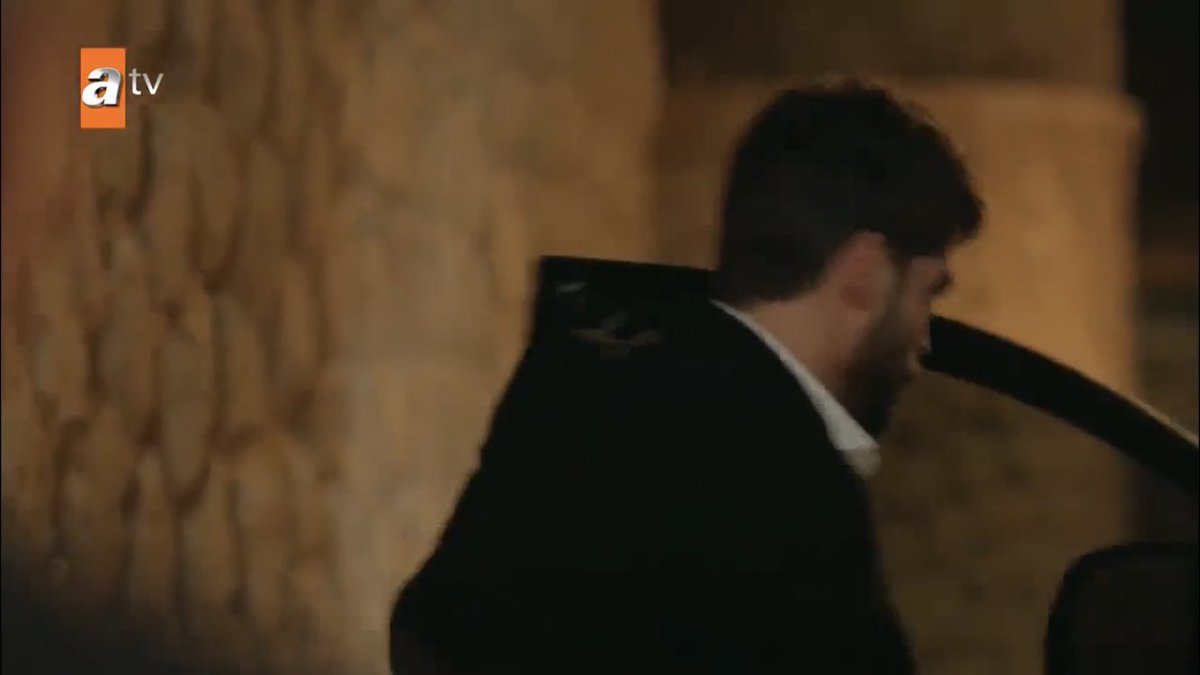 the way she knows miran’s not gonna listen to a word hazar has to say now in the state of mind that he is... he needs time to process. there will be a time for them to talk, but it’s not now  #Hercai