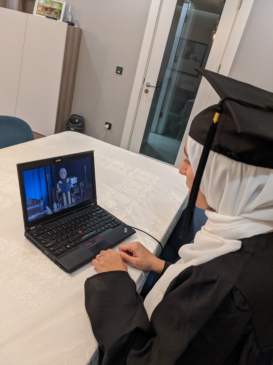 kSoumaya2's tweet photo. Virtual convocation ☺️❤️
#Uoftgrad20 https://t.co/fcdbG8OfjO