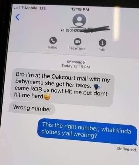 IamTravezKing's tweet photo. LMAOOO??? https://t.co/RKx3ZAUMab