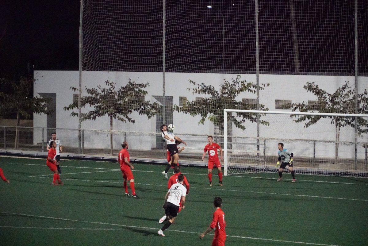 CEConstancia's tweet photo. ⏰ DESCANS
@CEConstancia B 2 - @CE_ARTA 0
💪🏼⚽🤍🖤
#FilialTOP #TotsPlegats #PrimeraRegional #FutbolLocal https://t.co/nhPd6to6sr