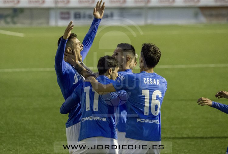mareablava__'s tweet photo. Si es creu i es treballa, es pot💪🏽💪🏽💪🏽 Dimecres toca victòria 🏟⚽️ @UELlagostera #hofemjunts💙 https://t.co/2ELpr3SLFe