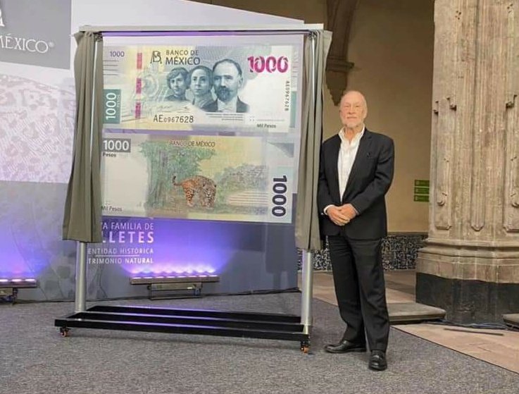 Nomms, el nuevo billete de 1,000 no va a caber en mi cartera. https://t.co/t8NadPYKL5