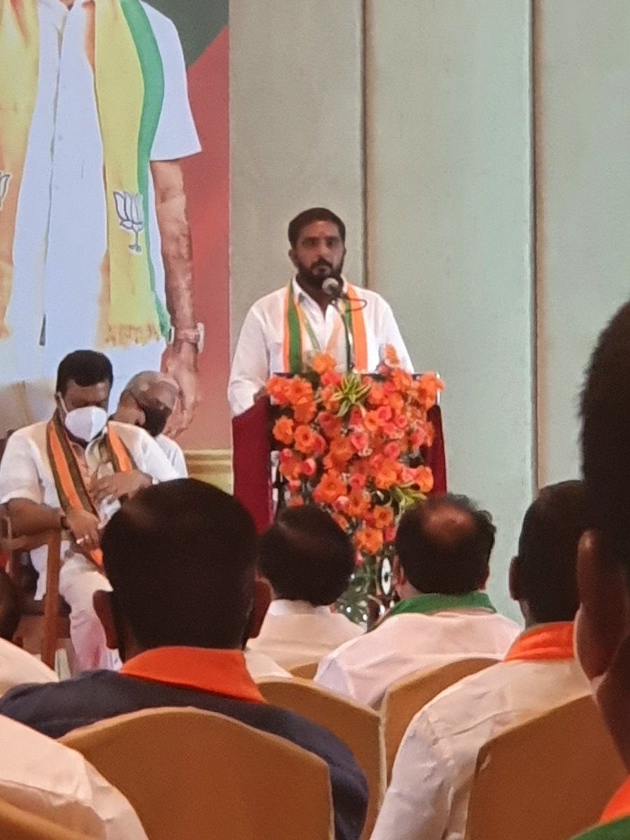 bjp_nagaraj's tweet photo. இந்த வாய்ப்பளித்த மாநில தலைமைக்கு நம் மாவட்டத்தின் சார்பாக நெஞ்சார்ந்த நன்றி 👏 https://t.co/MYstfW9QiR