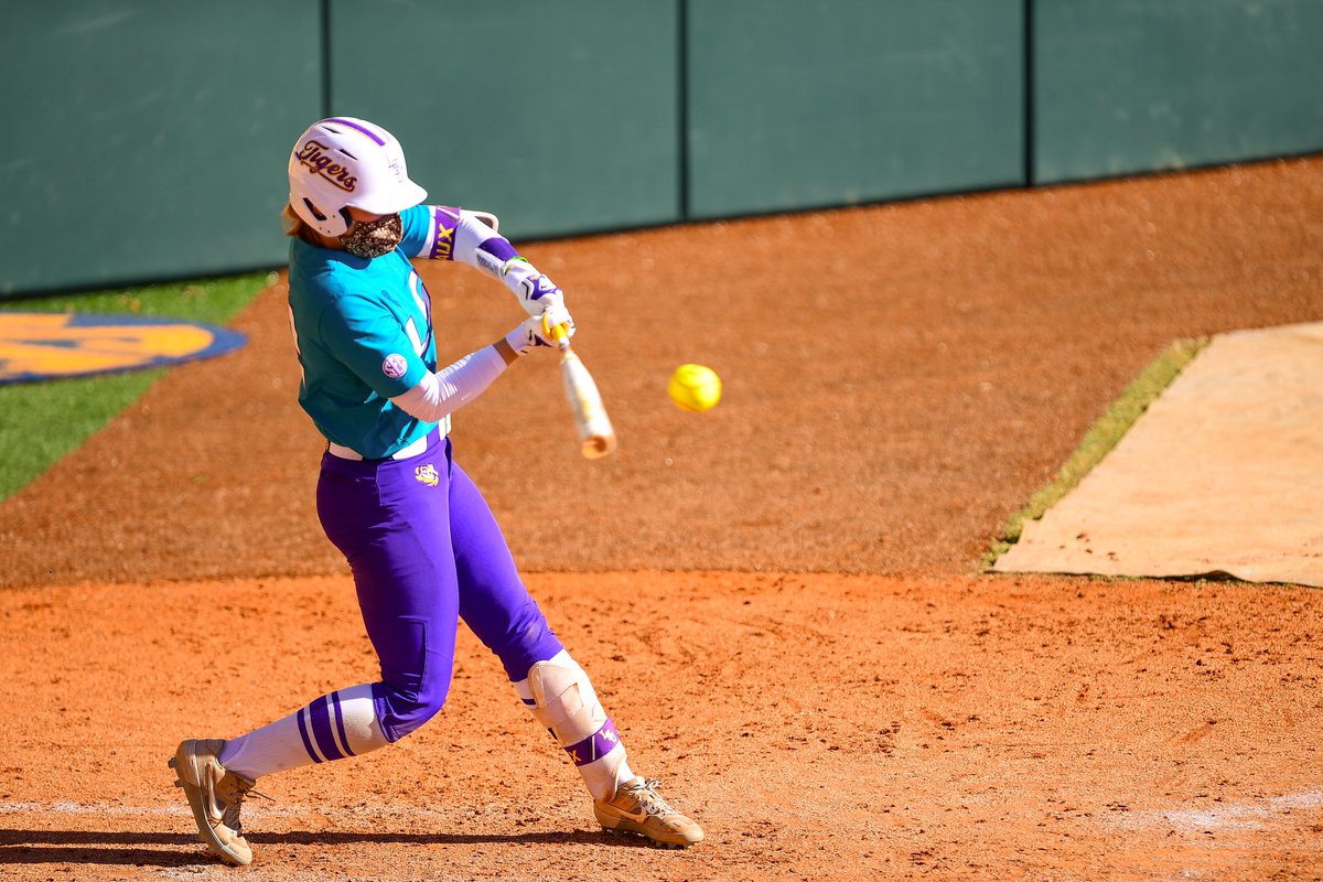 LSU Softball tweet media