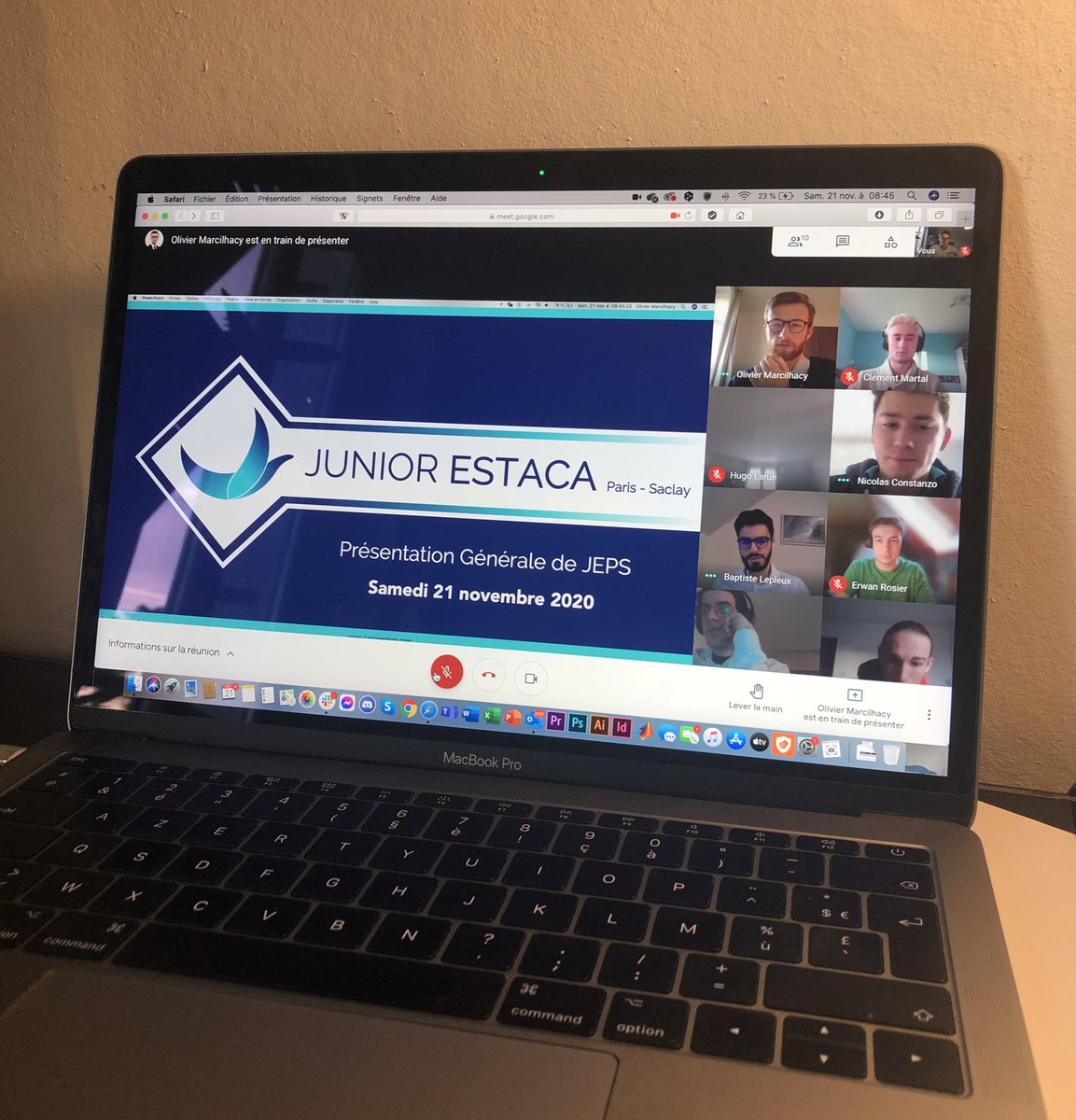 [AUDIT BLANC JEPS]

Aujourd'hui s'est tenu l'audit blanc de notre structure.

Un grand MERCI à Nicolas Constanzo, ancien Cdm Audit à la <a href="/cnje/">Junior-Entreprises</a> , à la fois pour le temps qu'il nous à consacré mais également pour ces précieux conseils.

#WeAreJE #JEPS