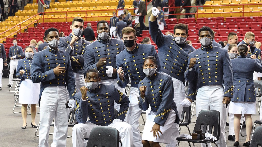 Wear your rings proud, Class of 2022. You've worked hard and you've earned them. #RahVaMil