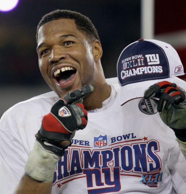 Happy Birthday Michael Strahan      