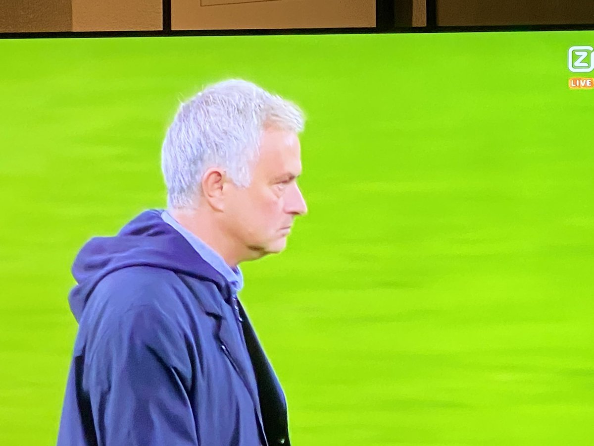 KaspervanKooten's tweet photo. Josรฉ van Marwijk #mourinho #vanmarwijk https://t.co/J15yRSltiW