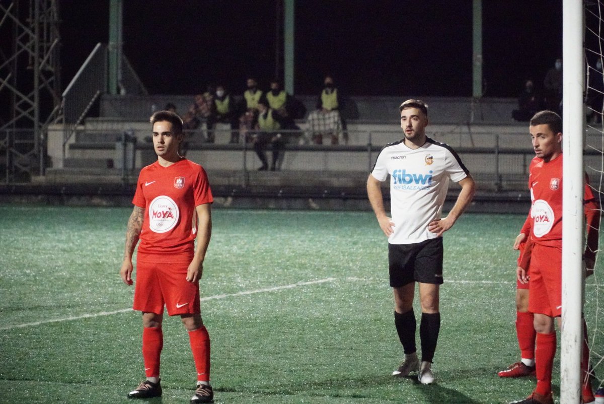 CEConstancia's tweet photo. 🔚🔚 Final del partit!
@CEConstancia B 2 - @CE_ARTA 3
Avui no ha pogut ser 😢
#TotsPlegats #FilialTOP #PrimeraRegional https://t.co/YRcp5mFMbe