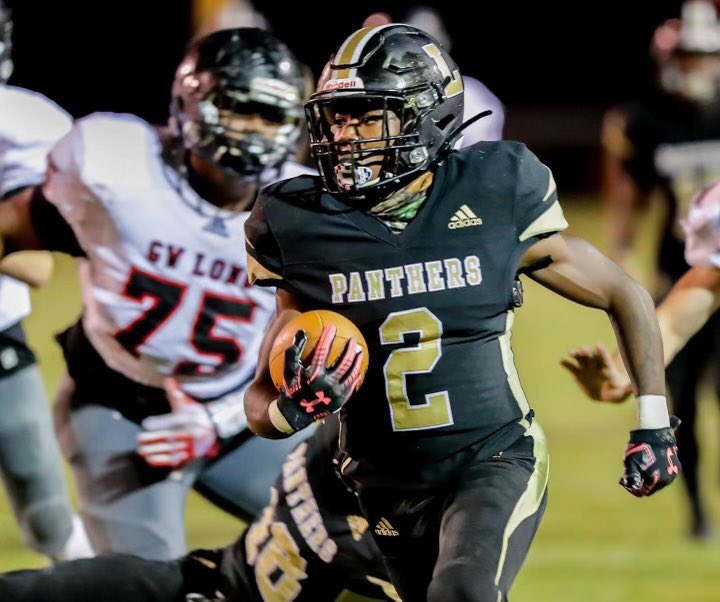 LPtaetae's tweet photo. Thanks...... @LanettPantherFB for my 5 great years of highschool footbalI. I enjoyed every snap and every play🖤💛 2️⃣out✌🏾#newchapter #panthernation #Classof2021 #backingrindmode https://t.co/BkKYnSJOHT