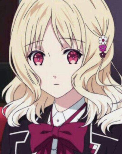 Personnage le moins intéressant et utile de l’anime alors que c’est le personnage principal