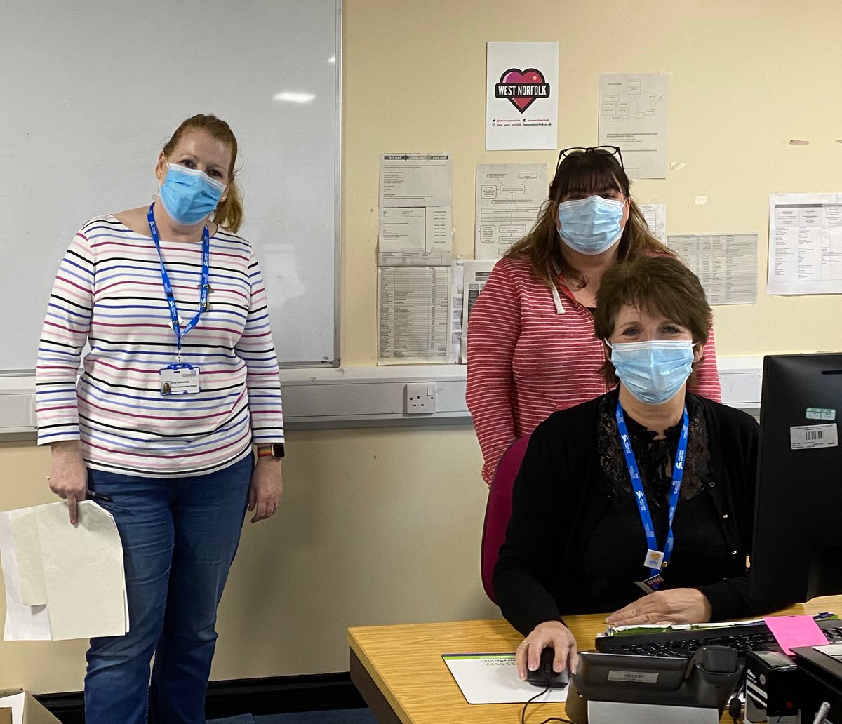 #HelloMyNameIs Julie 👋 tweet media