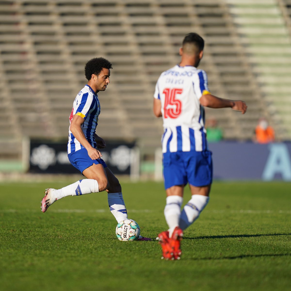 IvaNFCPortO's tweet photo. Фелипе Андерсон отдал голевую передачу Тареми 👏
#FCPorto #GDFBFCP #TaçadePortugal #NaçãoPorto https://t.co/EClHvnW9bI