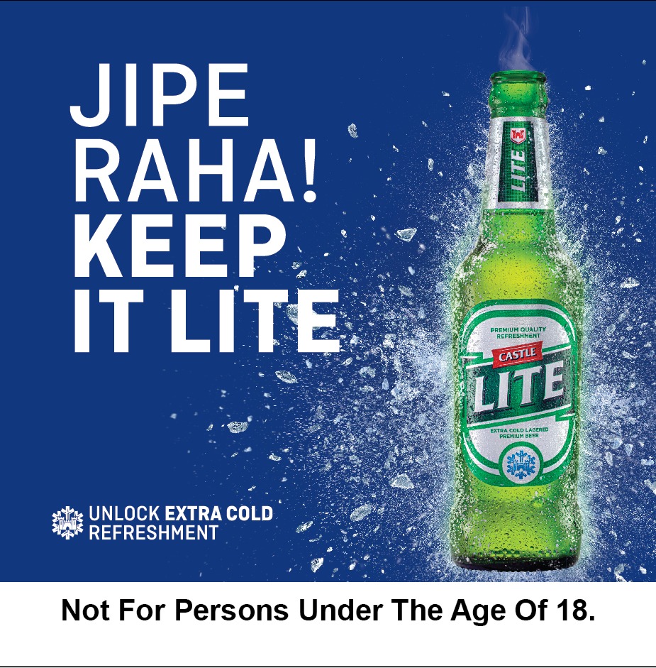 AntohSZN's tweet photo. Castle Lite inaeza kuambia ikikuwa na the perfect drinking temperature. With the thermos-ink technology, the #SnowFlake uwaga inaturn blue.
#MadeOfExtraCold https://t.co/AiYlOBPLvk