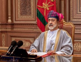 تسمو بك الأمجاد في آفاقها
وطنا بإنعام الإله مكرما
المنجزات على العطاء شواهد
فخرًا لاسمك يا عمان قد انتمى

صباح المخلصين في درب السعي الطويل في ميادين العمل والبناء،نرتسم خطى سلطاننا بذلا وعزما
  
ونحن على العهدِ نبقى وفاءً

صبحتم خيرا في #صباح_الشباب
وعمان #خمسون_عاما_نهضة_متجددة