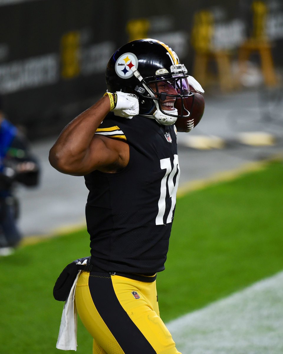 TeamJuJu's tweet image. Landed in Jacksonville 🛬 , back at it tomorrow! Let’s gooooooooo!! 🔥 #HereWeGo