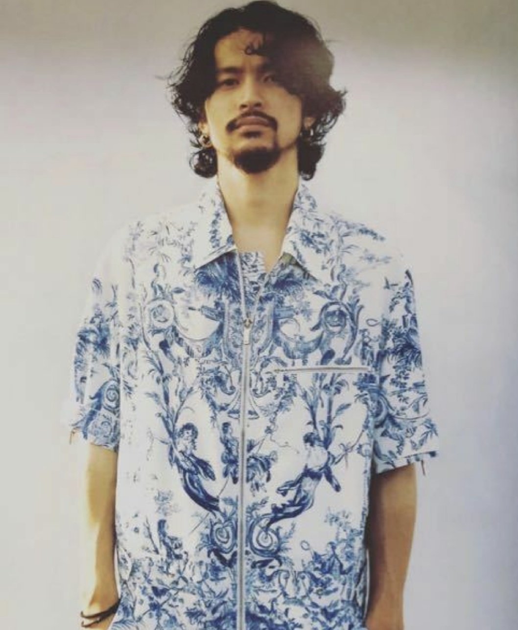 Kinggnu 常田大希Mステ着用!肩見え白ボーダーT - Tシャツ/カットソー Kinggnu 常田大希Mステ着用!肩見え白ボーダーT - Tシャツ/カットソー