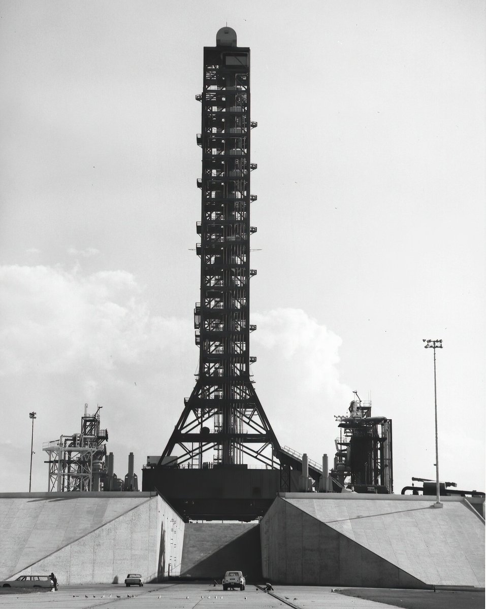 39A would receive its first visitor in March of 1966. And in May of that year the Saturn 500F Test Vehicle would be transported to the pad for fit checks and testing.