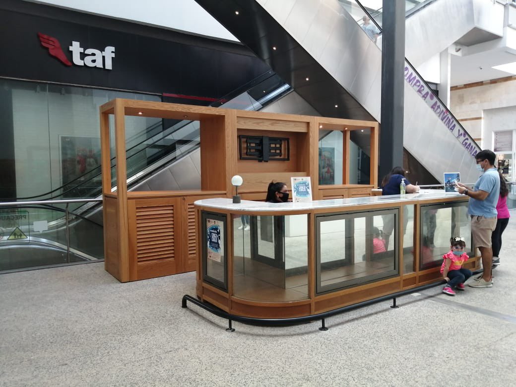 Adquiere tus boletos para el concierto de este 4 de diciembre en  Marina Puerto Cancún de lunes a domingo de 1:00 a 7:00pm. 
*Stand a unos metros de Häagen Dazs

Costo del boleto general: $550
Boleto con cena en Cenacolo: $1,350