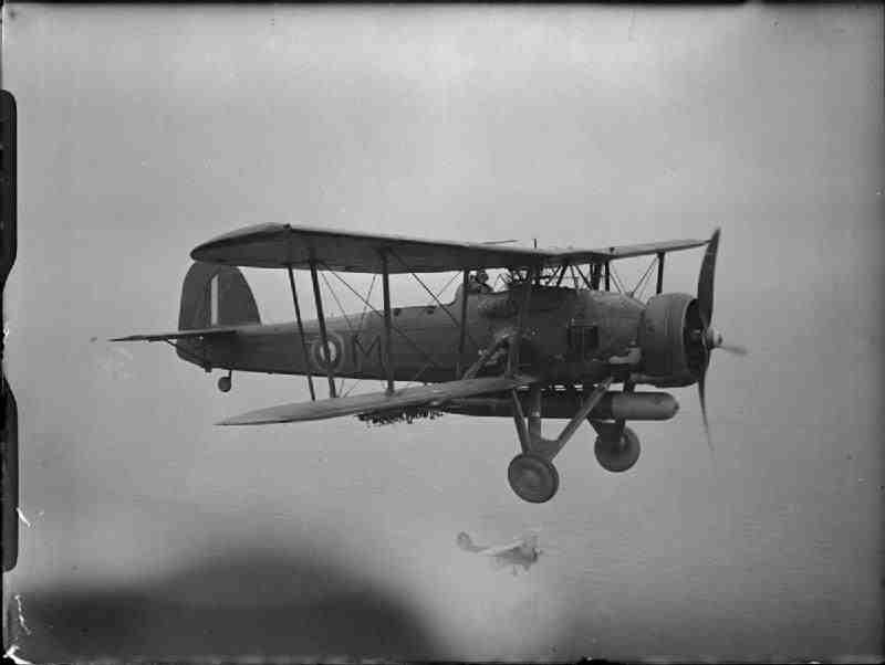 The 2nd wave of nine Fairey Swordfish, led by Lt/Cdr John Hale of 819 NAS took off an hour later, though this was quickly reduced to eight when one of the six torpedo carrying aircraft suffered a problem with its auxiliary fuel tank, forcing the crew to turn back.
