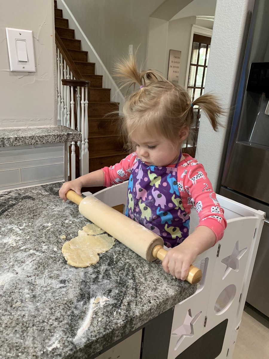 aharris4chelan's tweet image. Making some celebratory cookies for Uncle JoJo! Goooooo GoGo!! #soproud #gonets